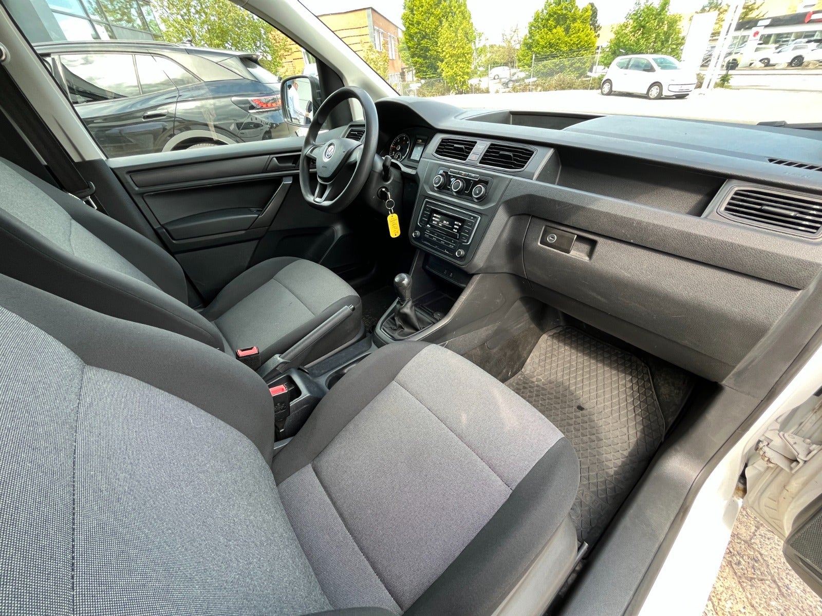 Billede af VW Caddy Maxi 2,0 TDi 102 BMT Van