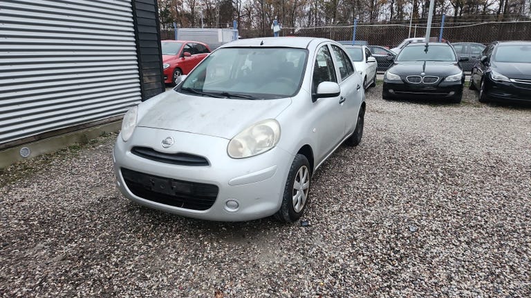 Nissan Micra Acenta