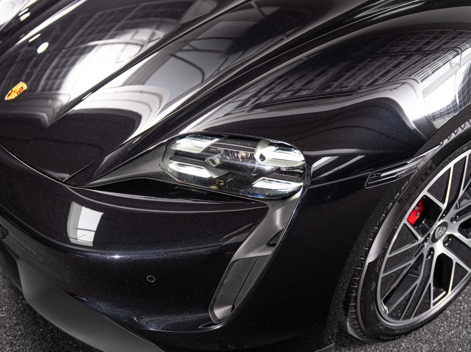 Gallery image 6 of 17