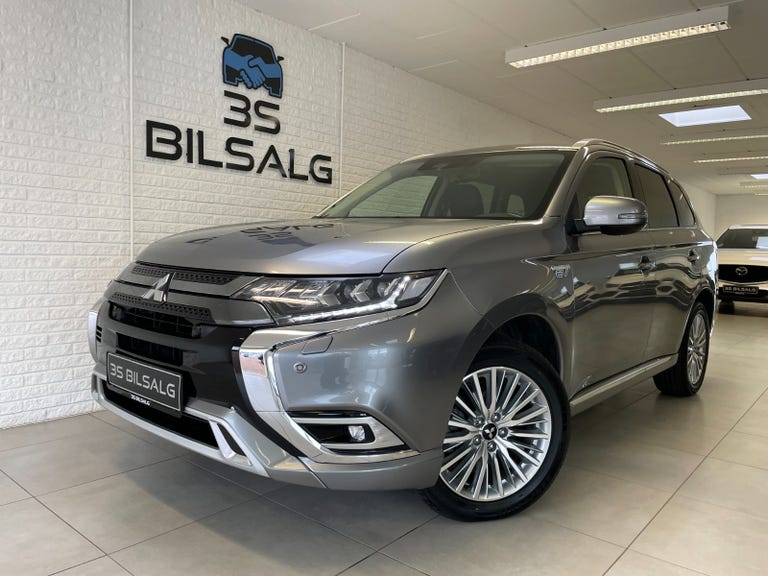 Mitsubishi Outlander PHEV Intense CVT 4WD