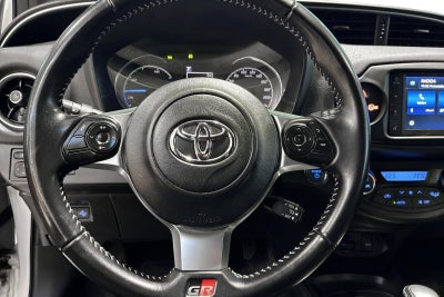 Toyota Yaris Hybrid H3 GR Sport Smart e-CVT