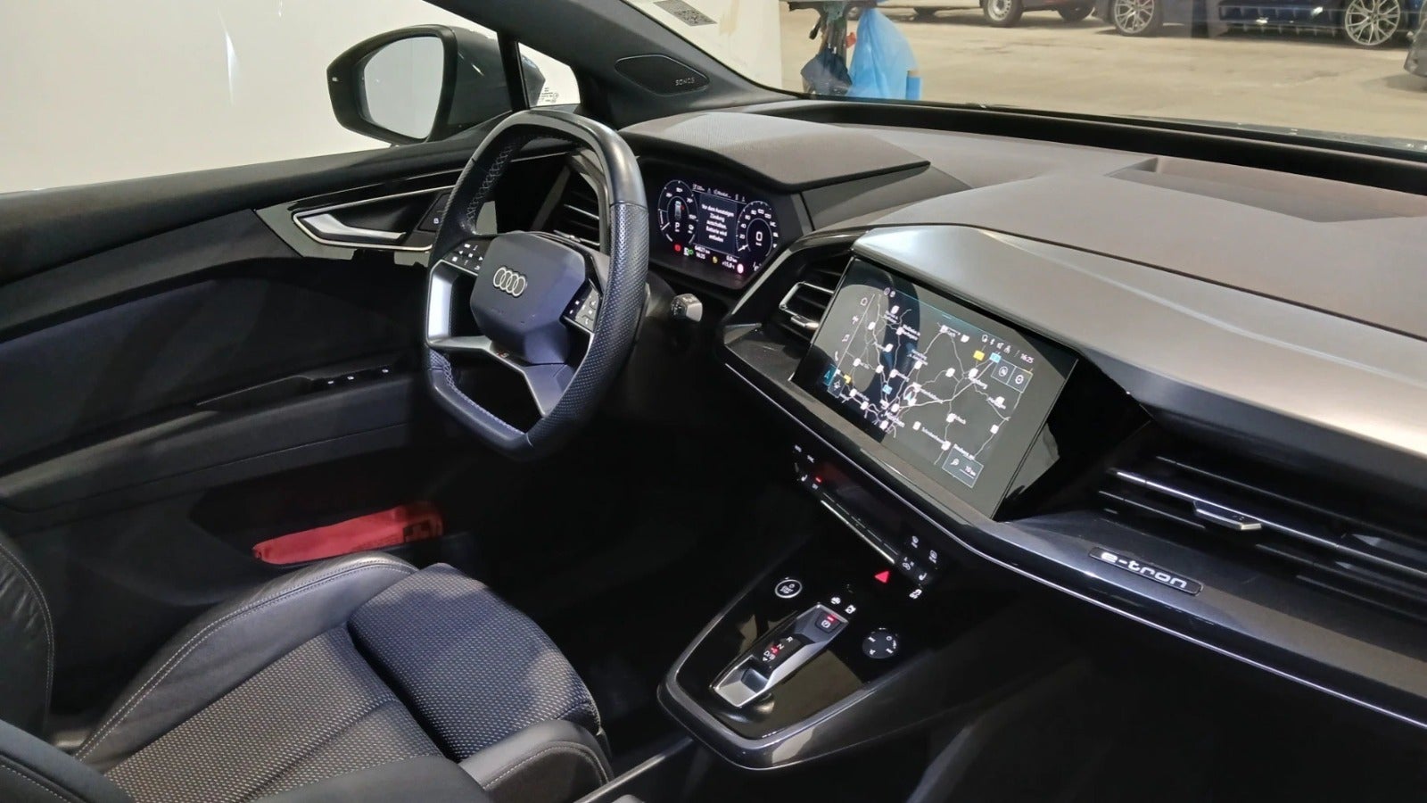 Audi Q4 e-tron S-line