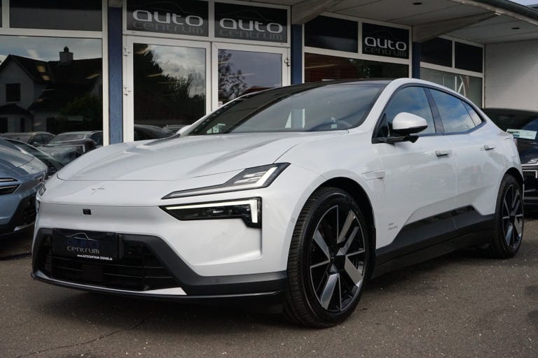 Polestar 4 Long Range AWD