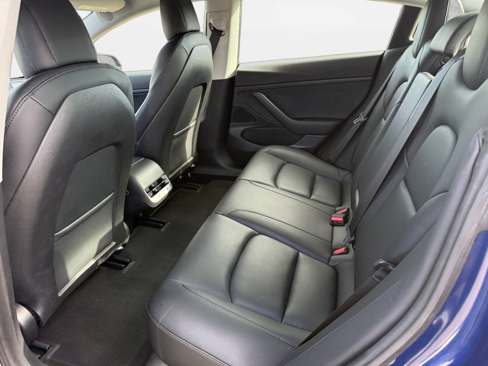 Billede af Tesla Model 3  Standard Range+ RWD