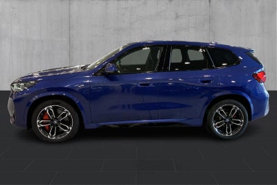 BMW iX1 eDrive20 Fully Charged M-Sport - 1