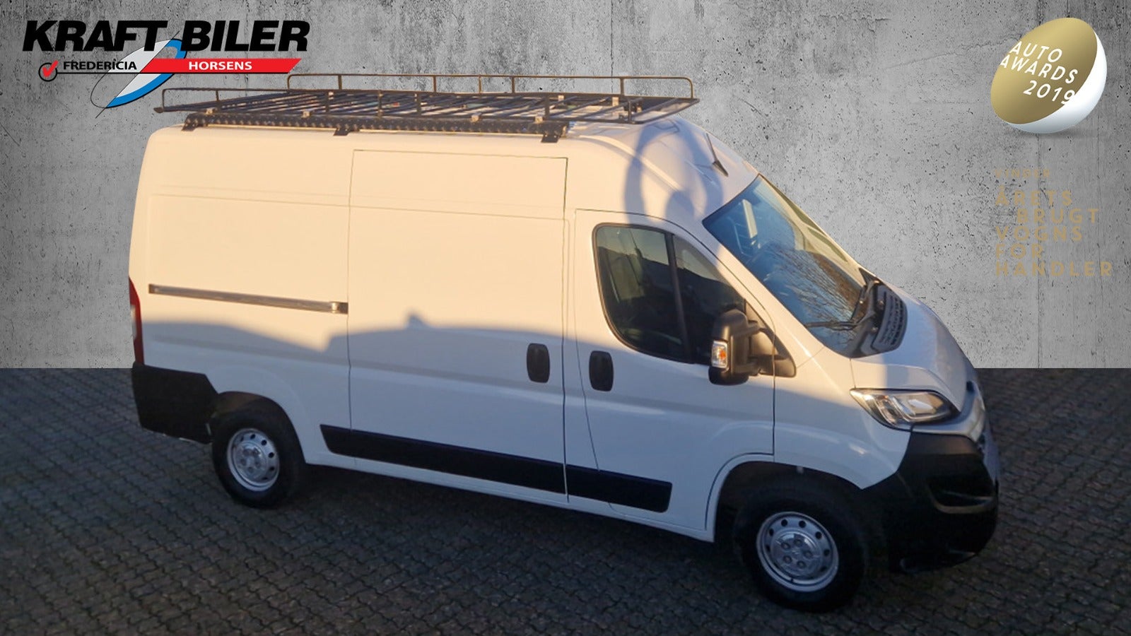 Billede af Citroën Jumper 33 2,2 BlueHDi 140 L2H2 FlexLine