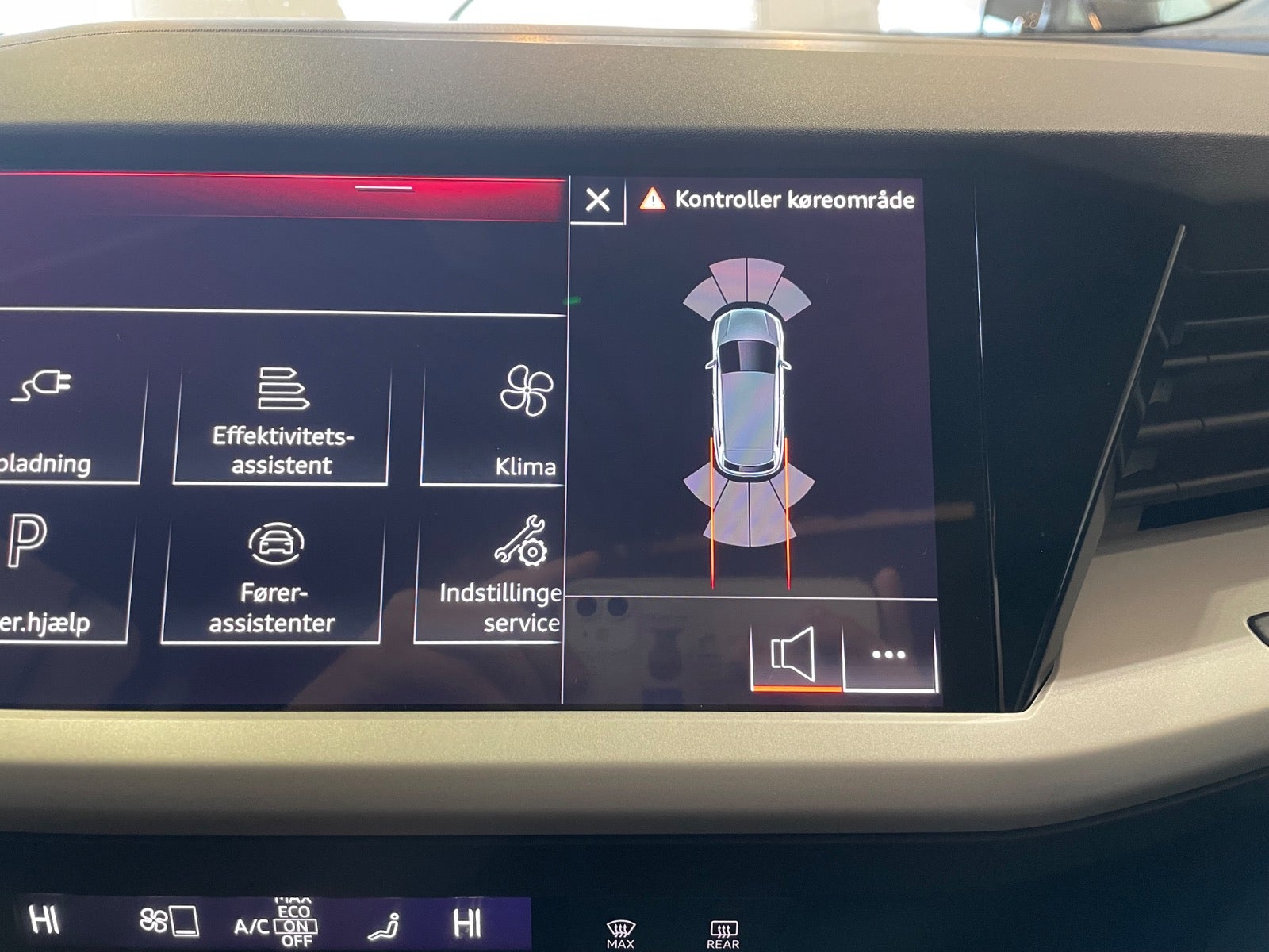 Audi Q4 e-tron Advanced