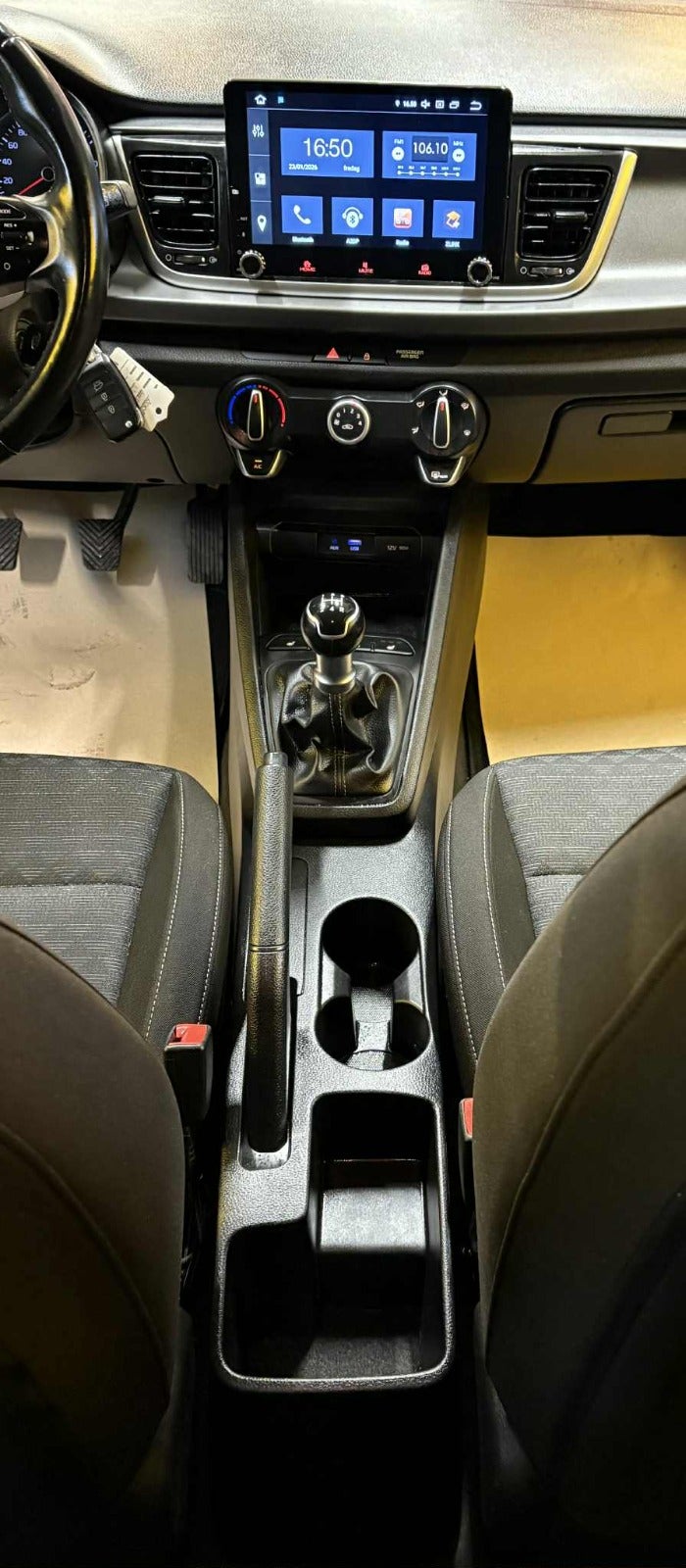 Billede af Kia Rio 1,2 CVVT Base