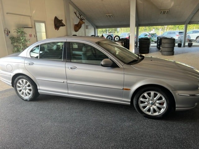 Jaguar X-type 2003