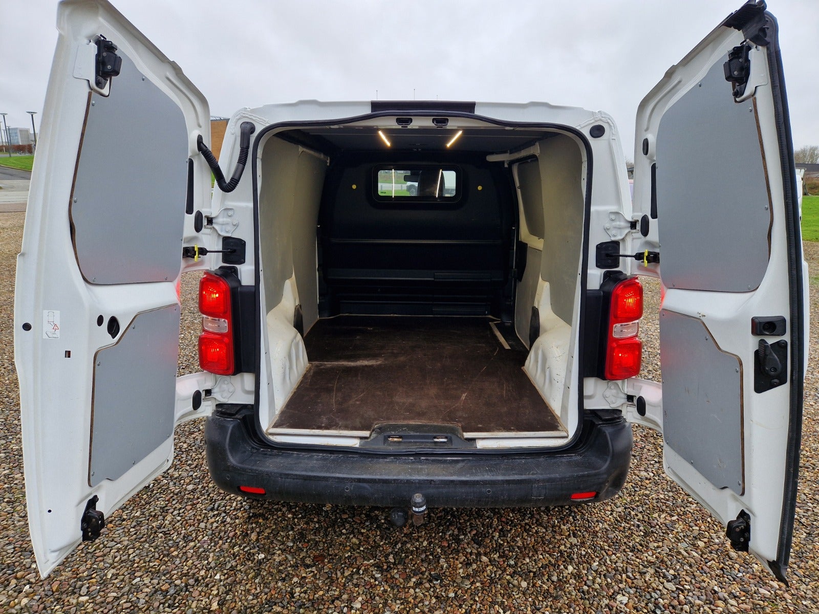 Billede af Toyota ProAce 2,0 D 120 Medium Comfort Master aut.