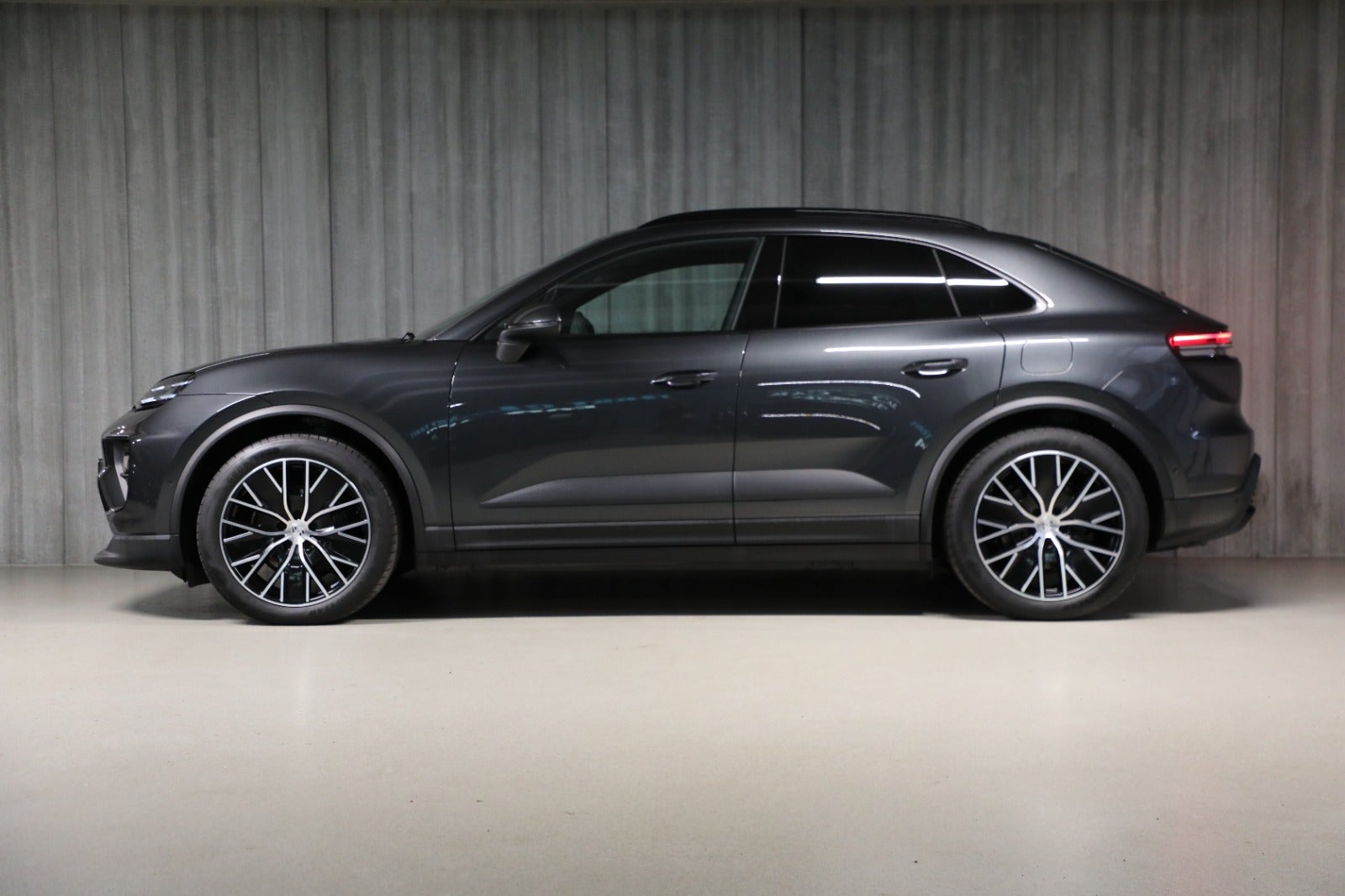 Porsche Macan 4