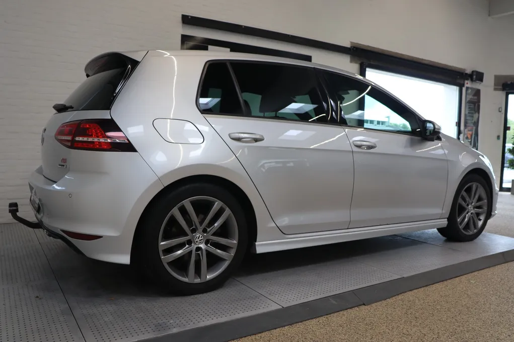 VW Golf VII TSi 140 R-line DSG BMT