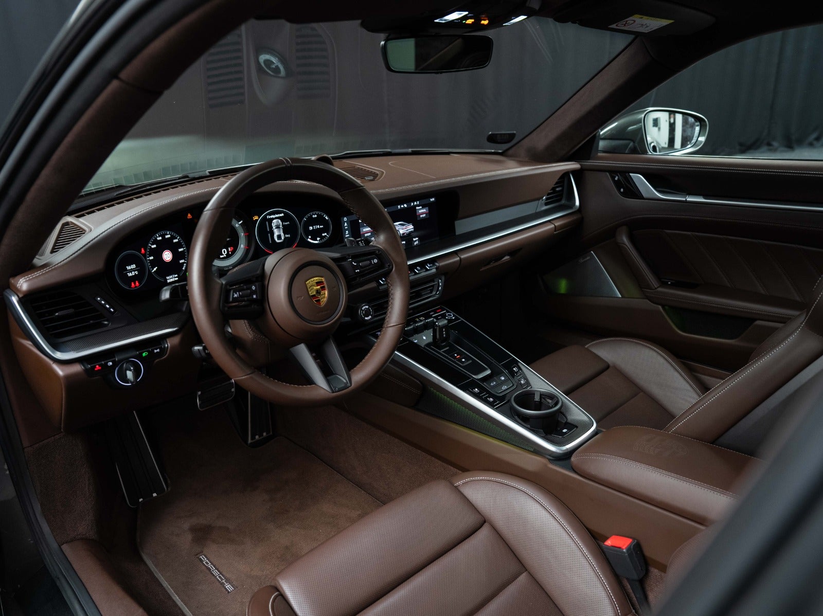 Gallery image 15 of 19