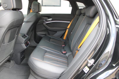 Audi e-tron Black Edition S-line quattro