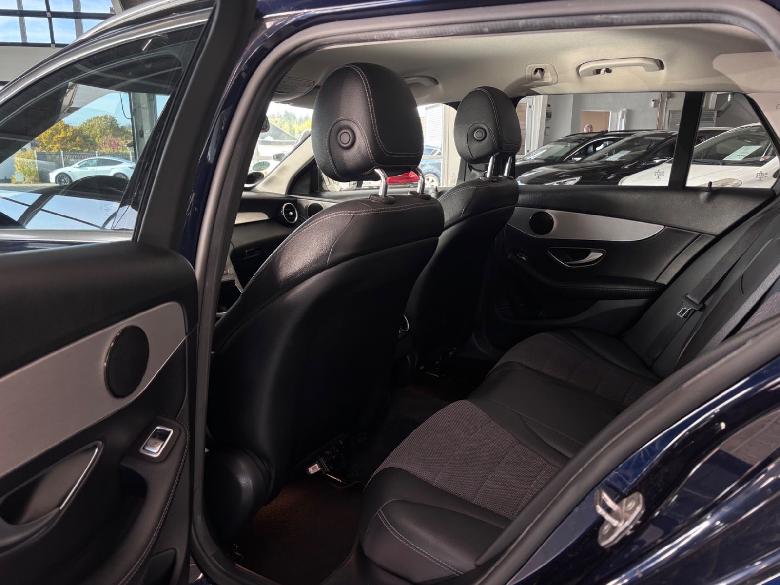 Mercedes C220 d, Billede 10