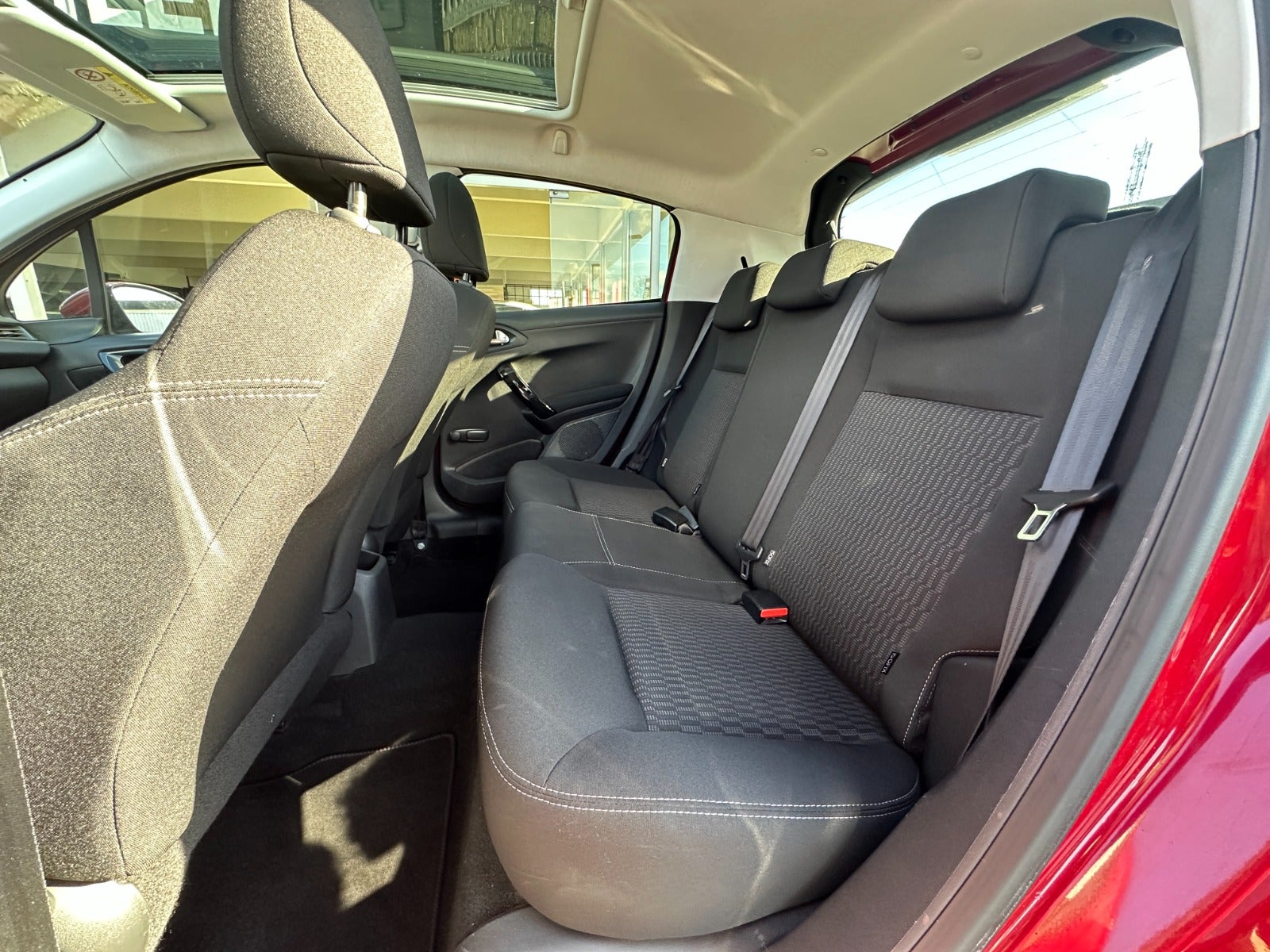 Billede af Peugeot 208 1,6 BlueHDi 100 Allure