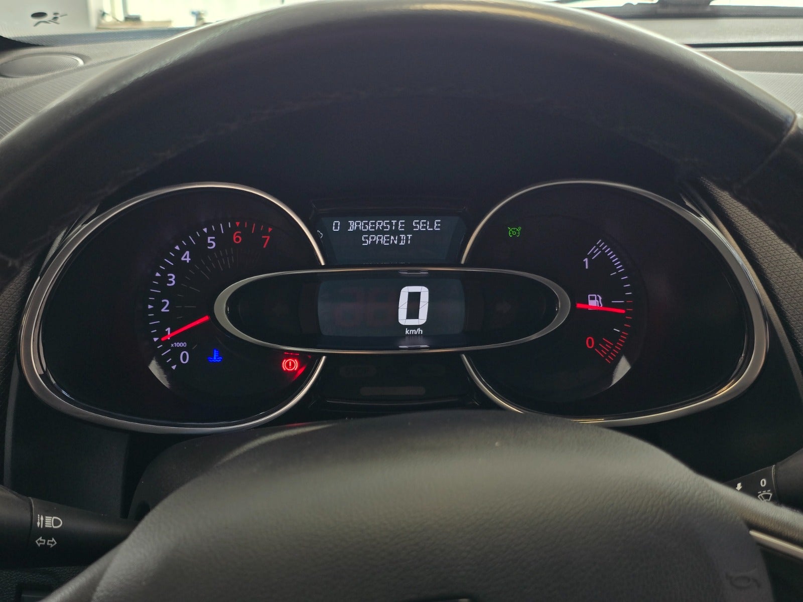 Billede af Renault Clio IV 0,9 TCe 90 Zen Sport Tourer
