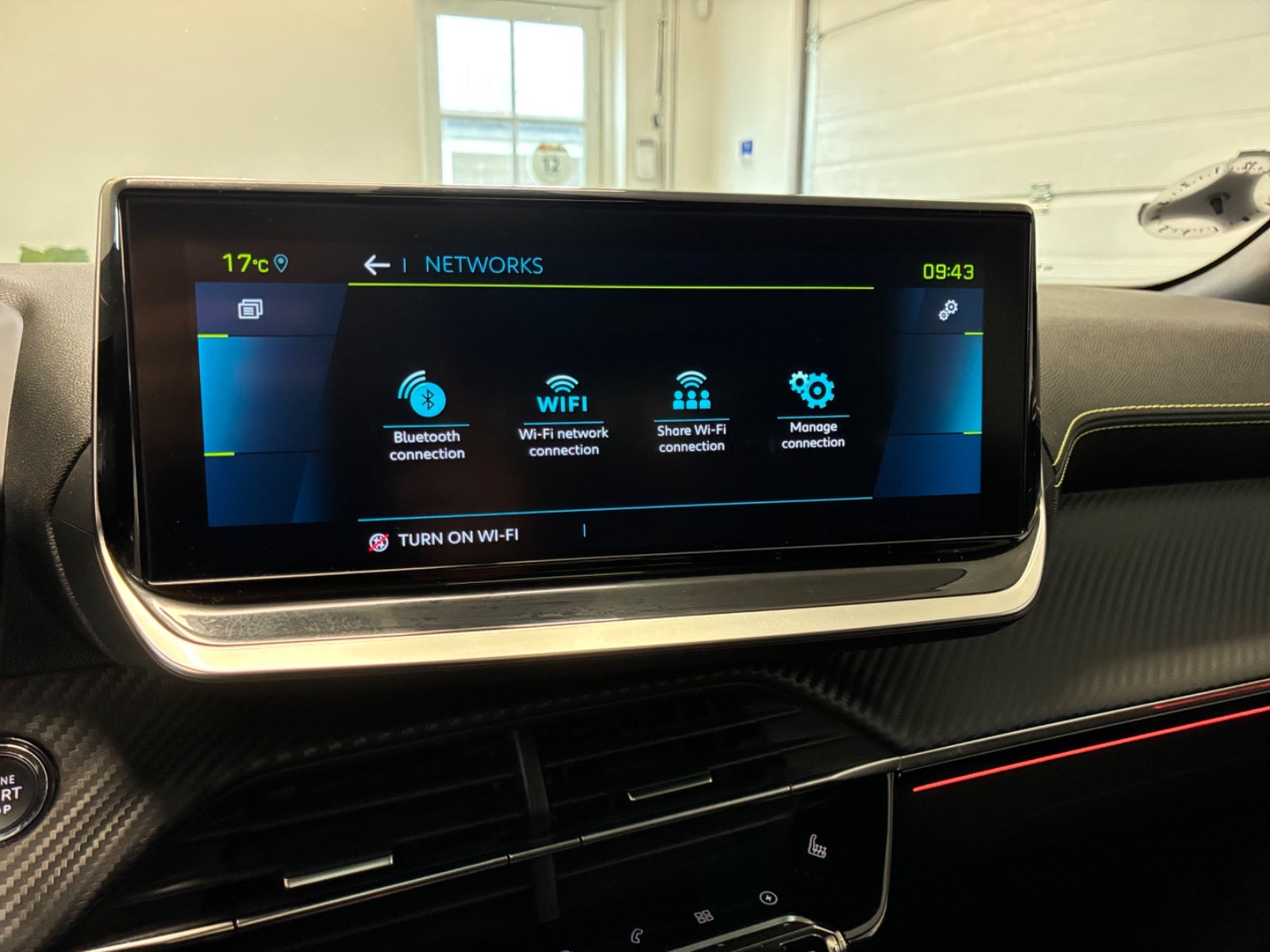 Billede af Peugeot e-2008 50 GT Sky