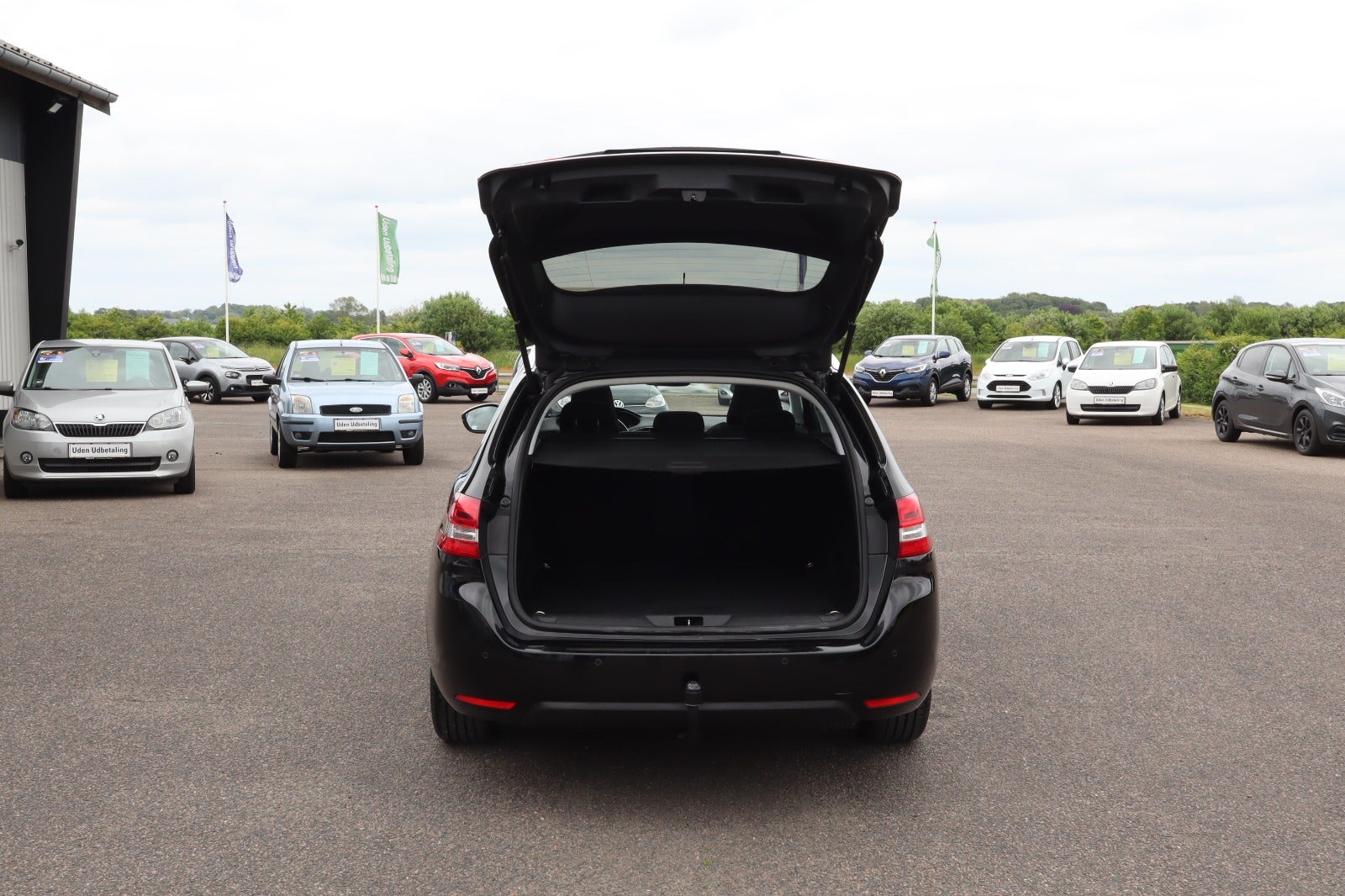 Billede af Peugeot 308 1,5 BlueHDi 130 Allure Grand SW