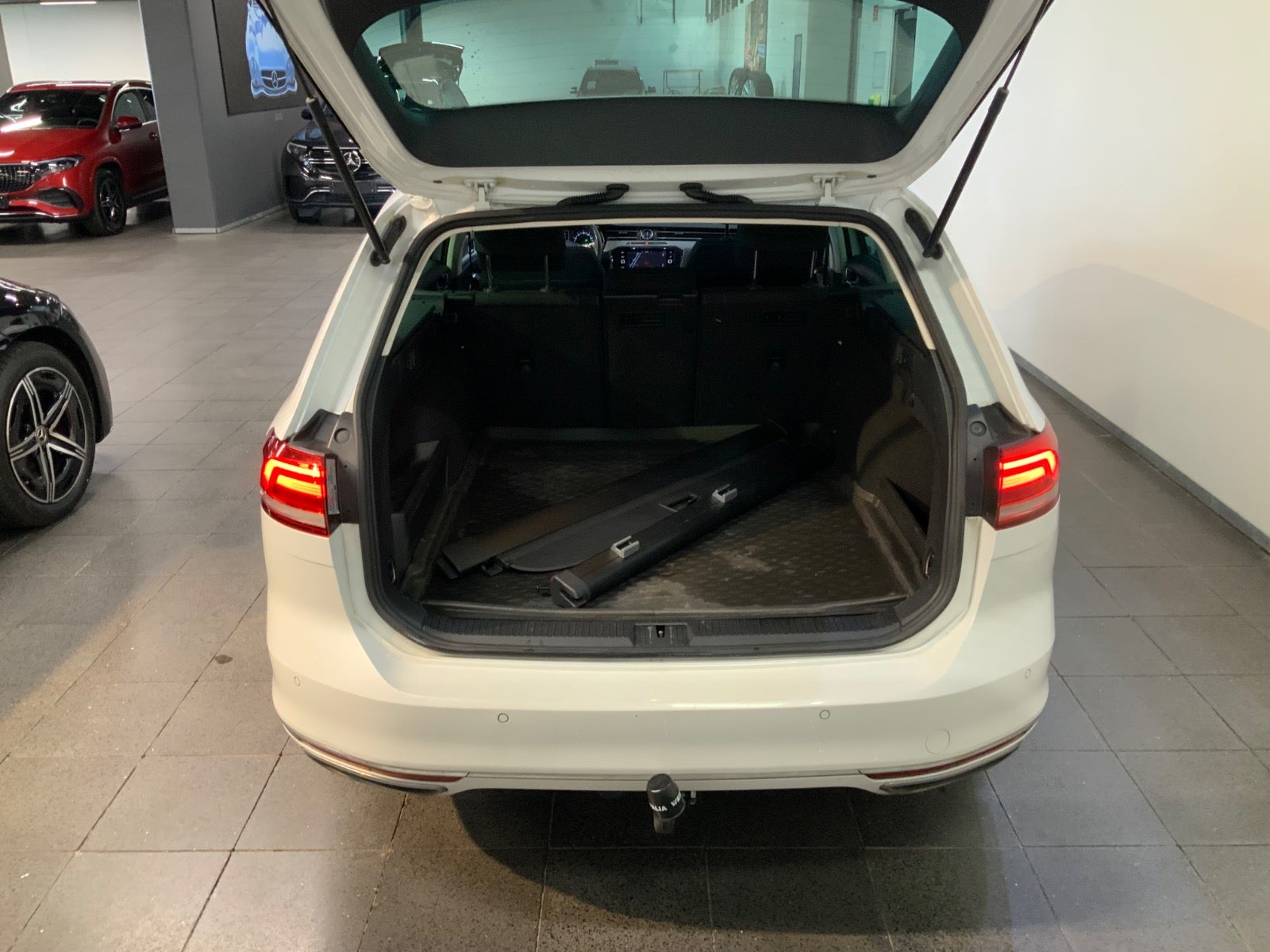 VW Passat (5/8)