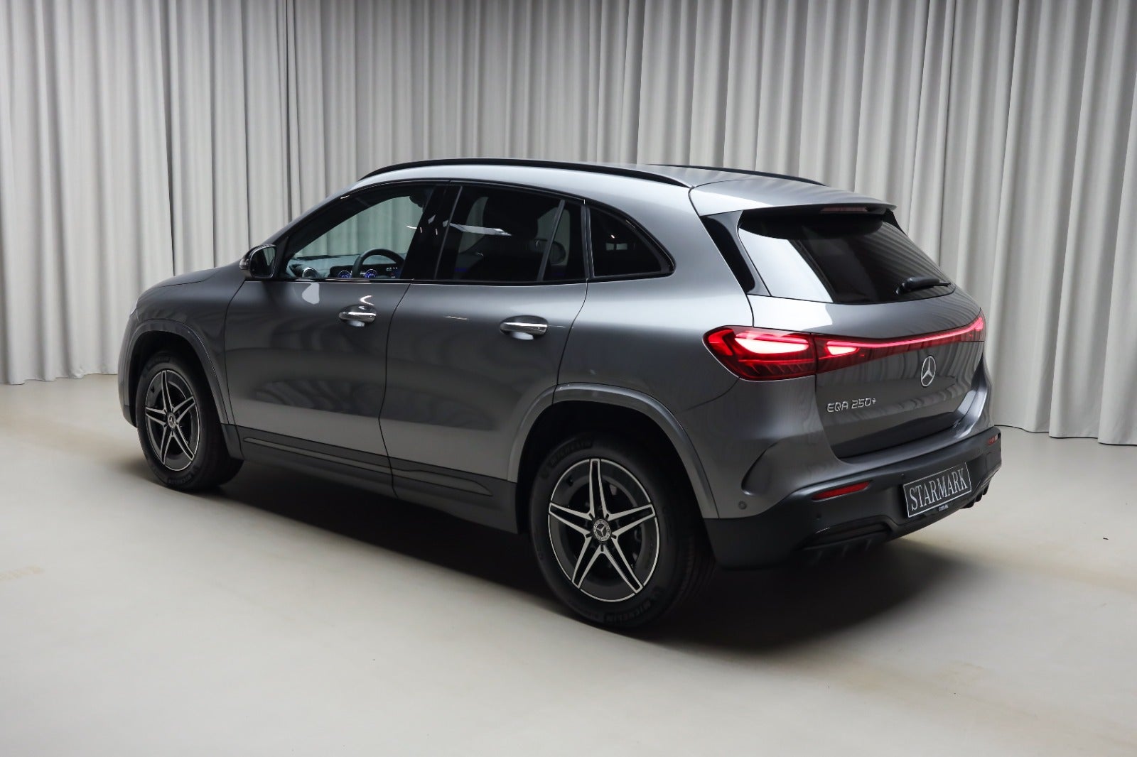 Mercedes-Benz EQA 250+ (3/8)