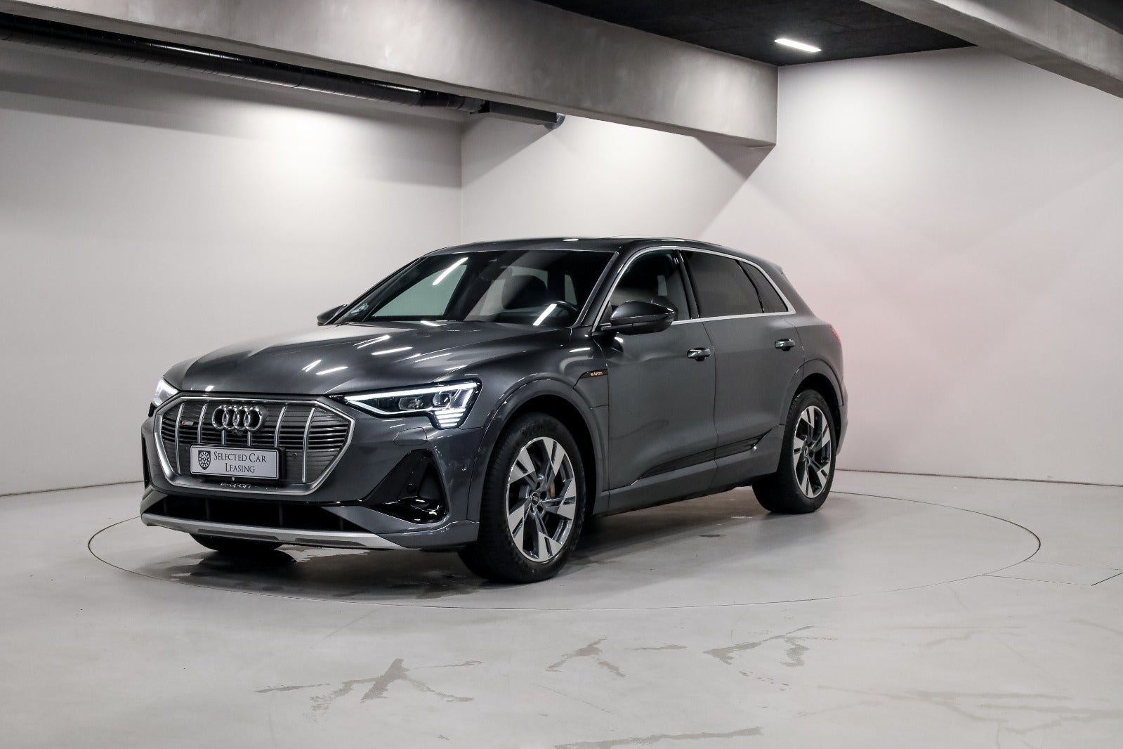 Audi e-tron 55 S-line quattro