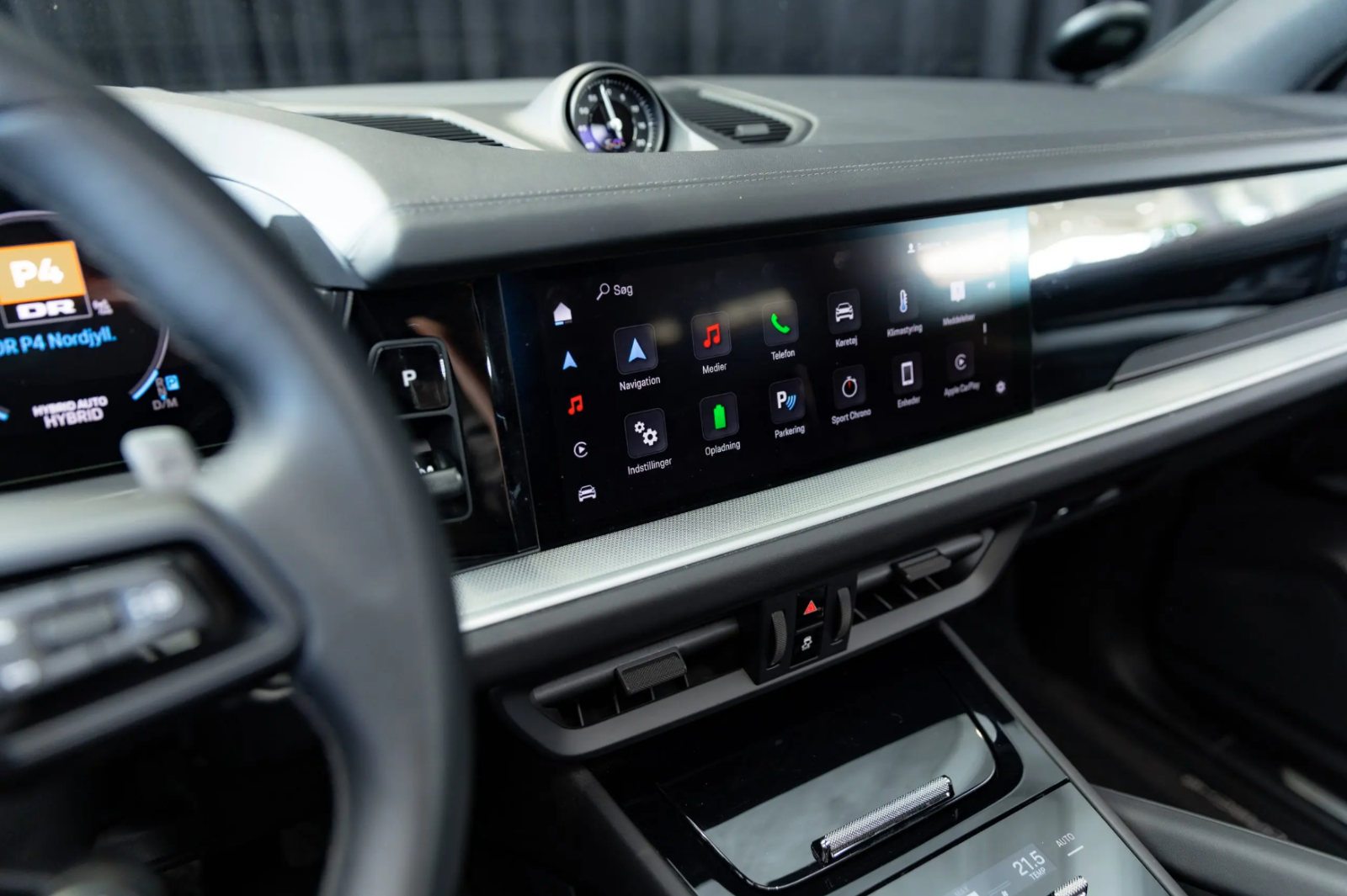 Gallery image 11 of 15