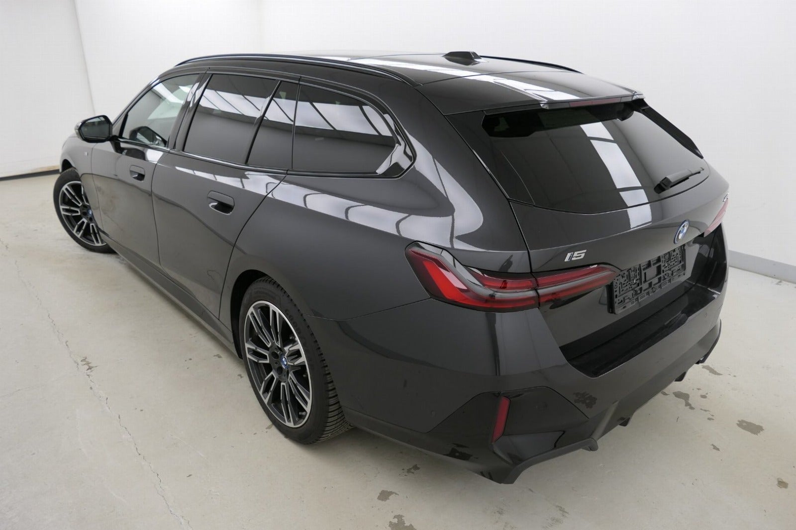 BMW i5 eDrive40 Touring M-Sport Pro