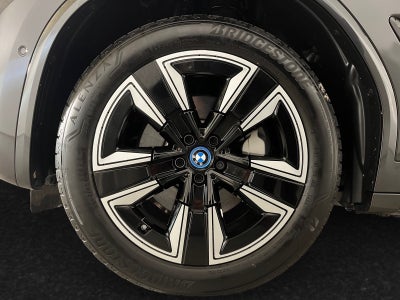 BMW iX3 Charged M-Sport