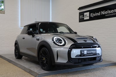 MINI Cooper SE Edition Premium Plus