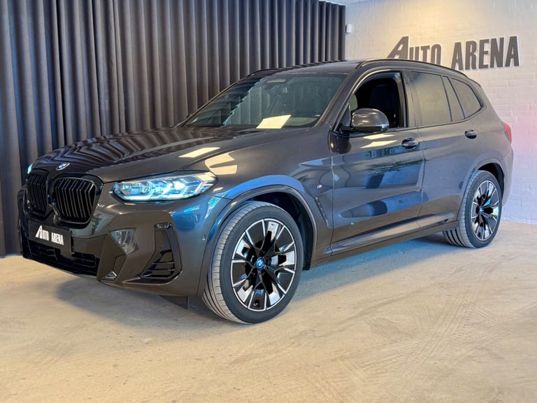 BMW iX3 Charged Plus M-Sport