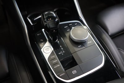 BMW 330e Touring Sport Line aut.