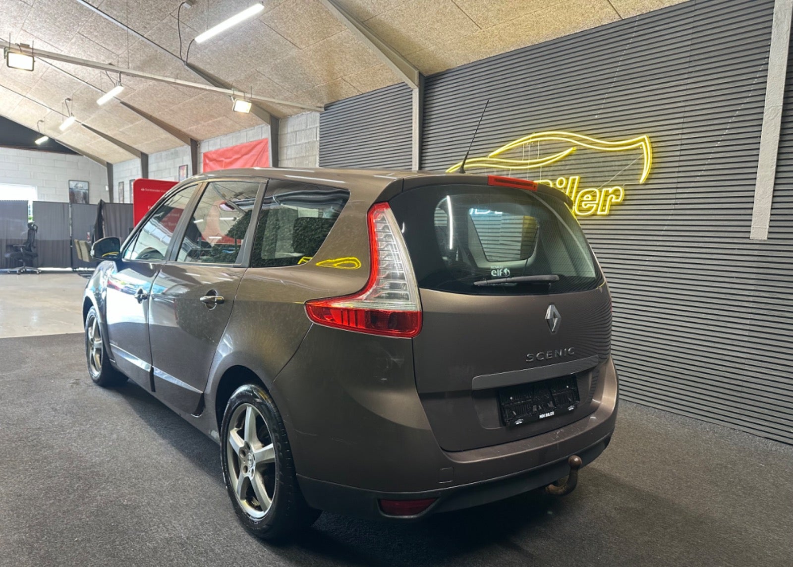 Billede af Renault Grand Scenic III 1,6 16V Authentique 7prs