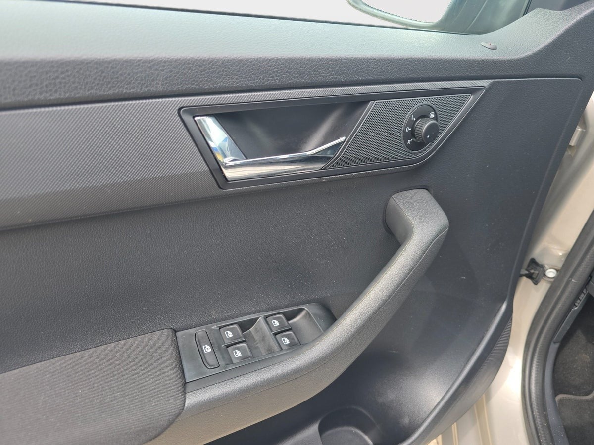 Billede af Skoda Fabia 1,0 TSi 110 Ambition Combi DSG