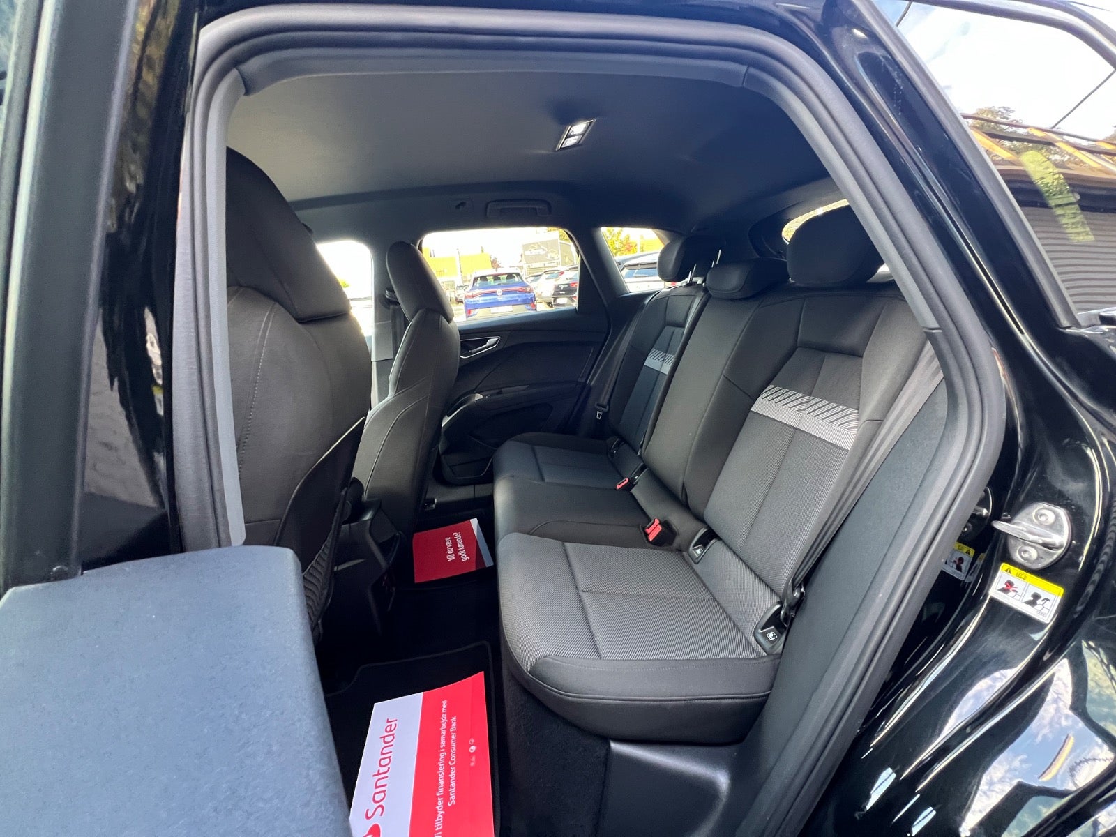 Audi Q4 e-tron Advanced