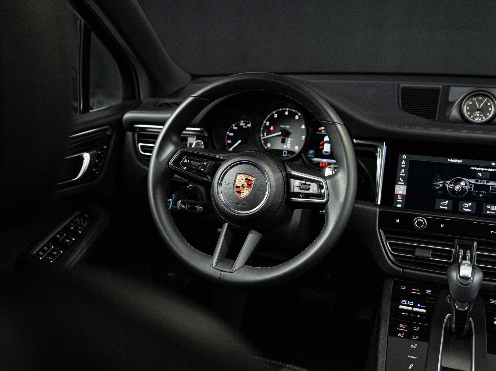 Gallery image 13 of 16