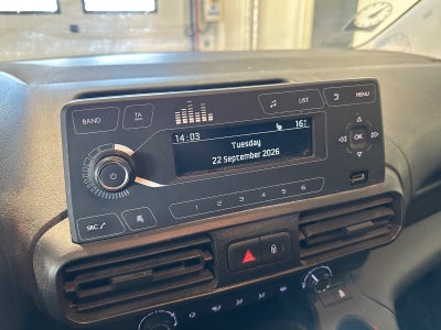 Opel Combo D 75 Essentia L1V1