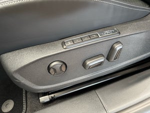 Ford Explorer Select Extended Range
