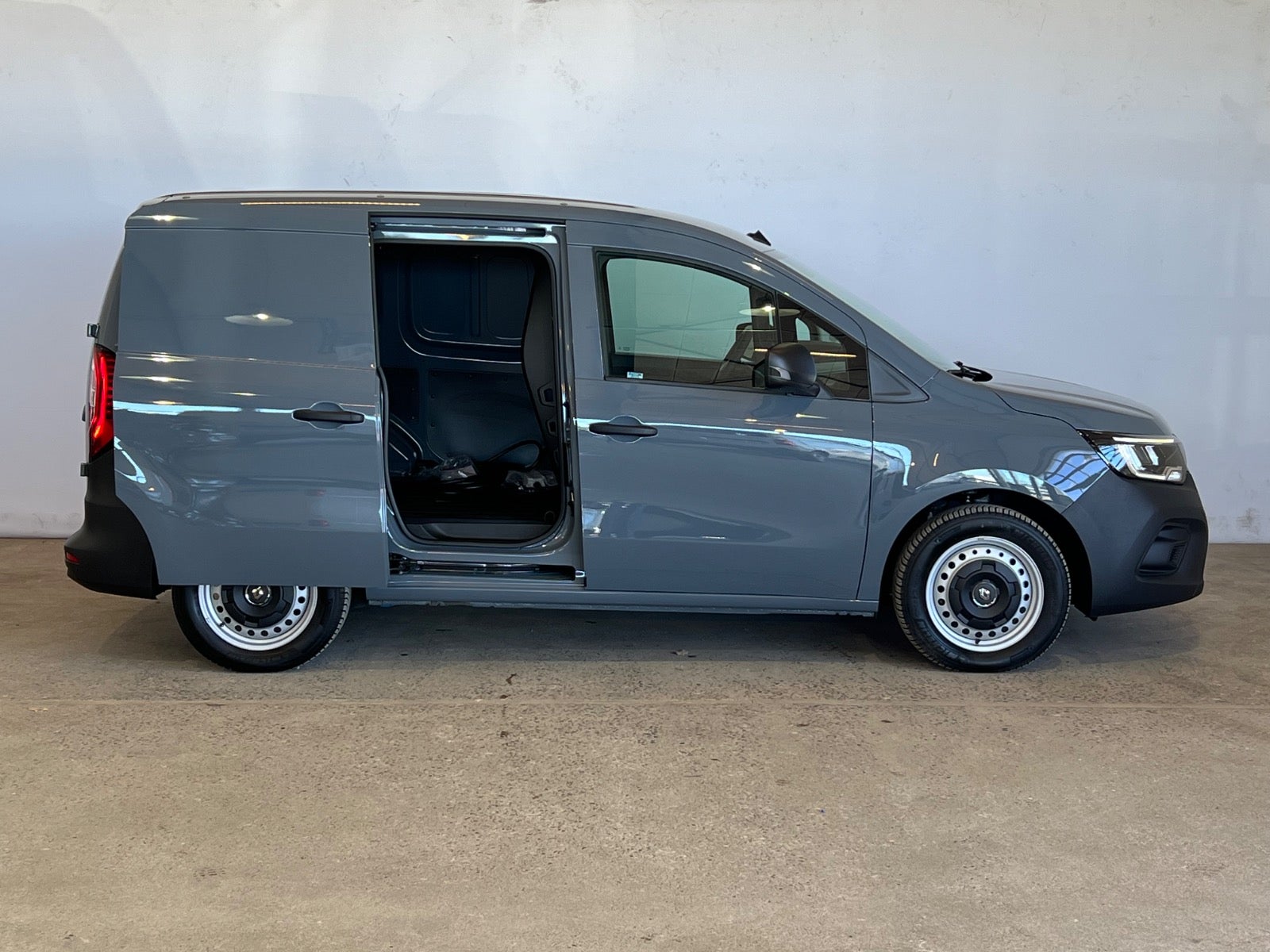 Renault Kangoo E-Tech L2 Van