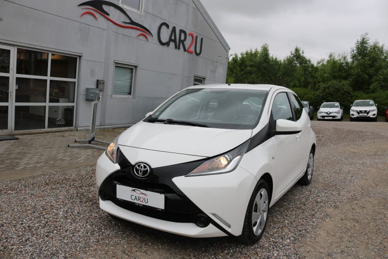 Toyota Aygo VVT-i x-play x-touch