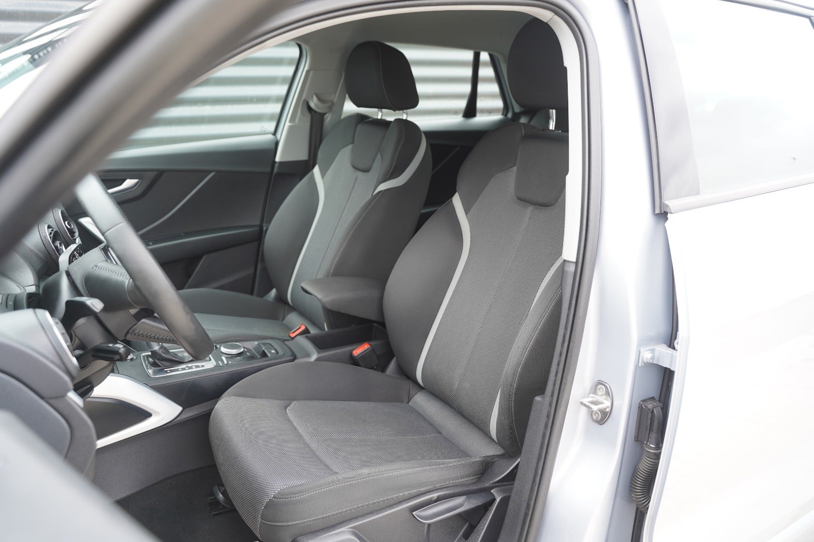 Billede af Audi Q2 35 TFSi Sport Prestige Select S-tr.