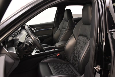 Audi e-tron S-line Sportback quattro