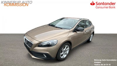 Volvo V40 CC 2,0 D4 190 Momentum aut. 5d