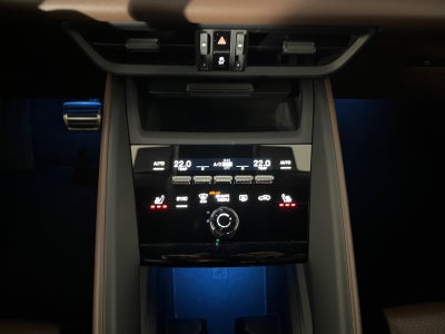 Porsche Macan 4