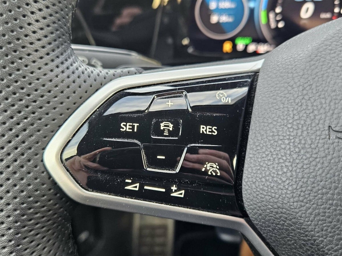 VW Golf VIII GTE DSG billede 16