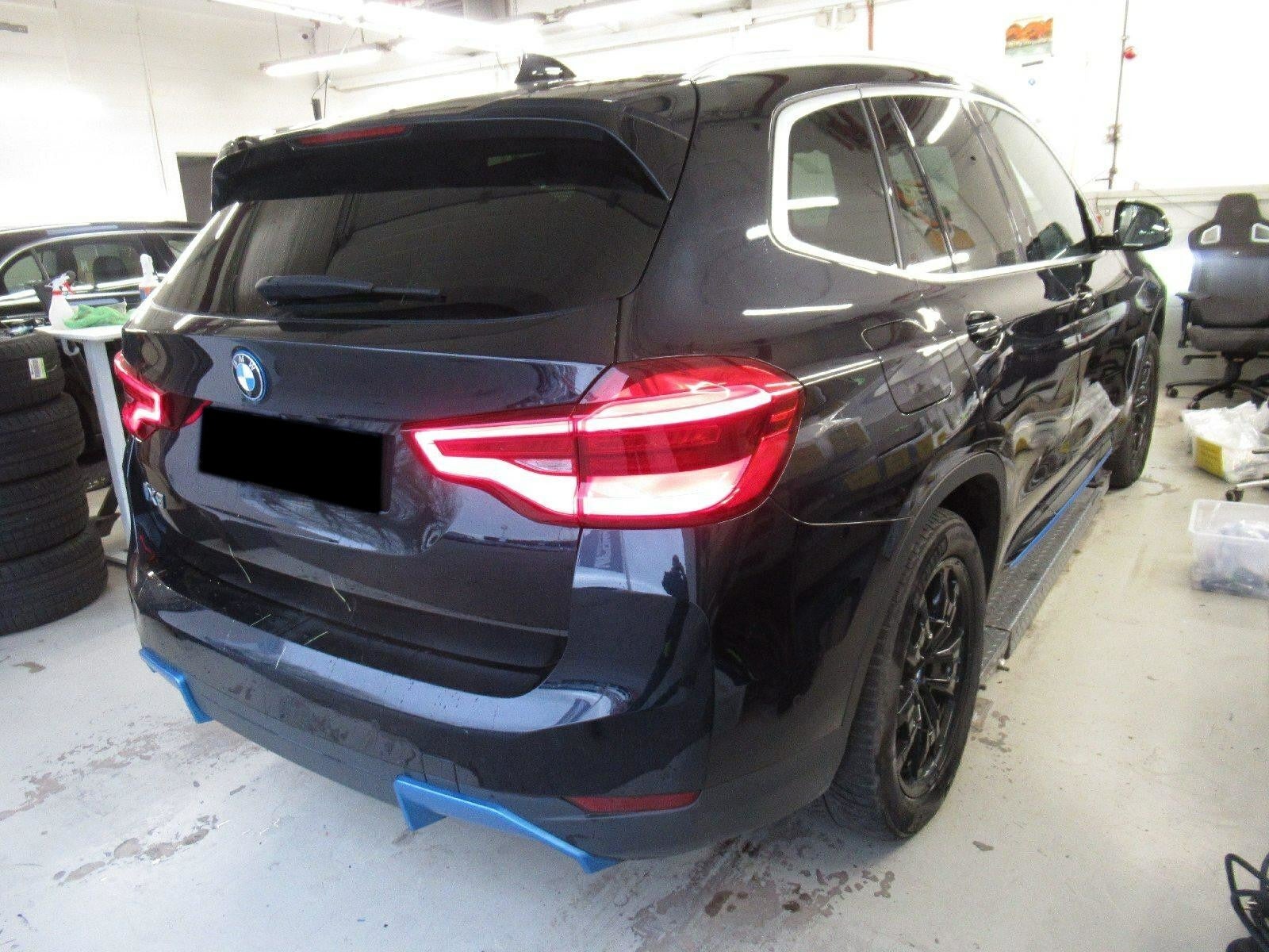 BMW iX3 Charged Impressive