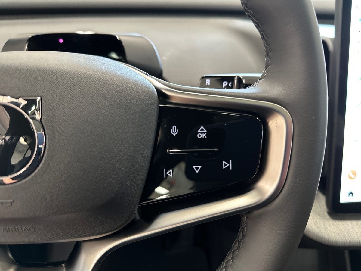 Volvo EX30 Twin Performance Ultra billede 18