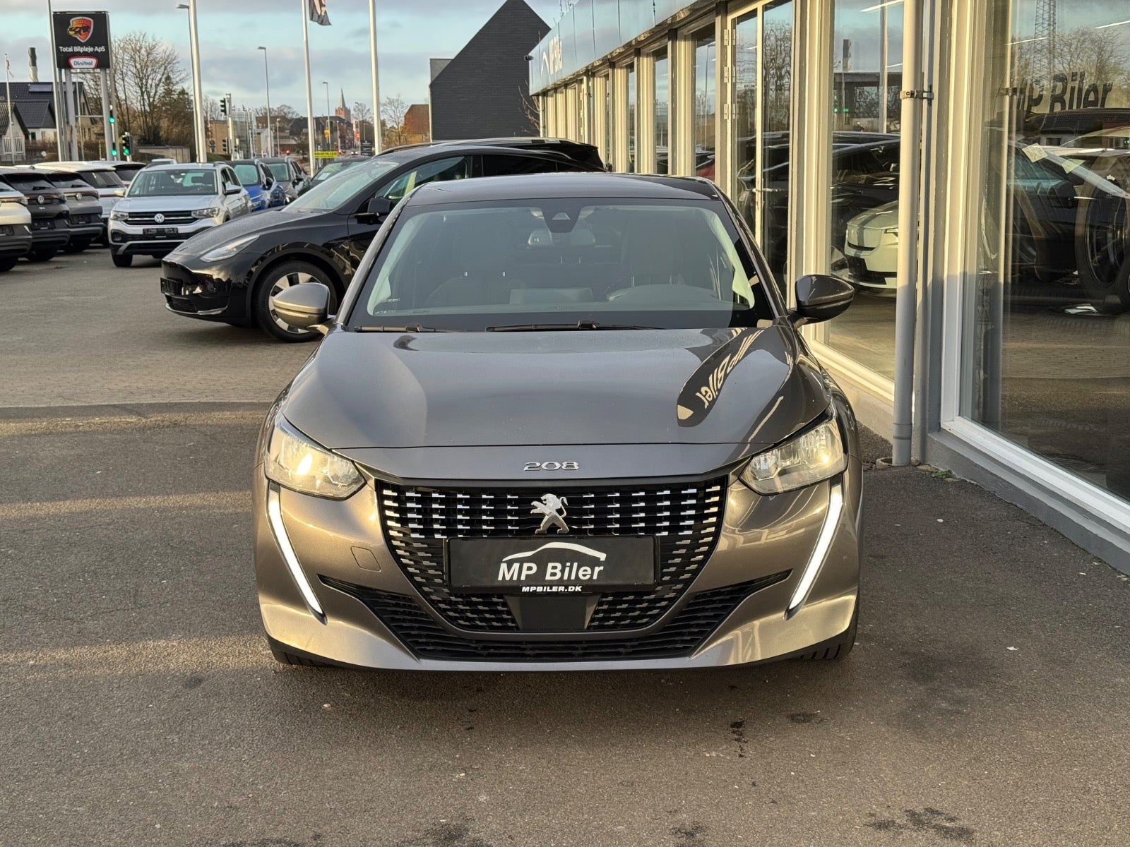 Billede af Peugeot 208 1,5 BlueHDi 100 Edition:210+