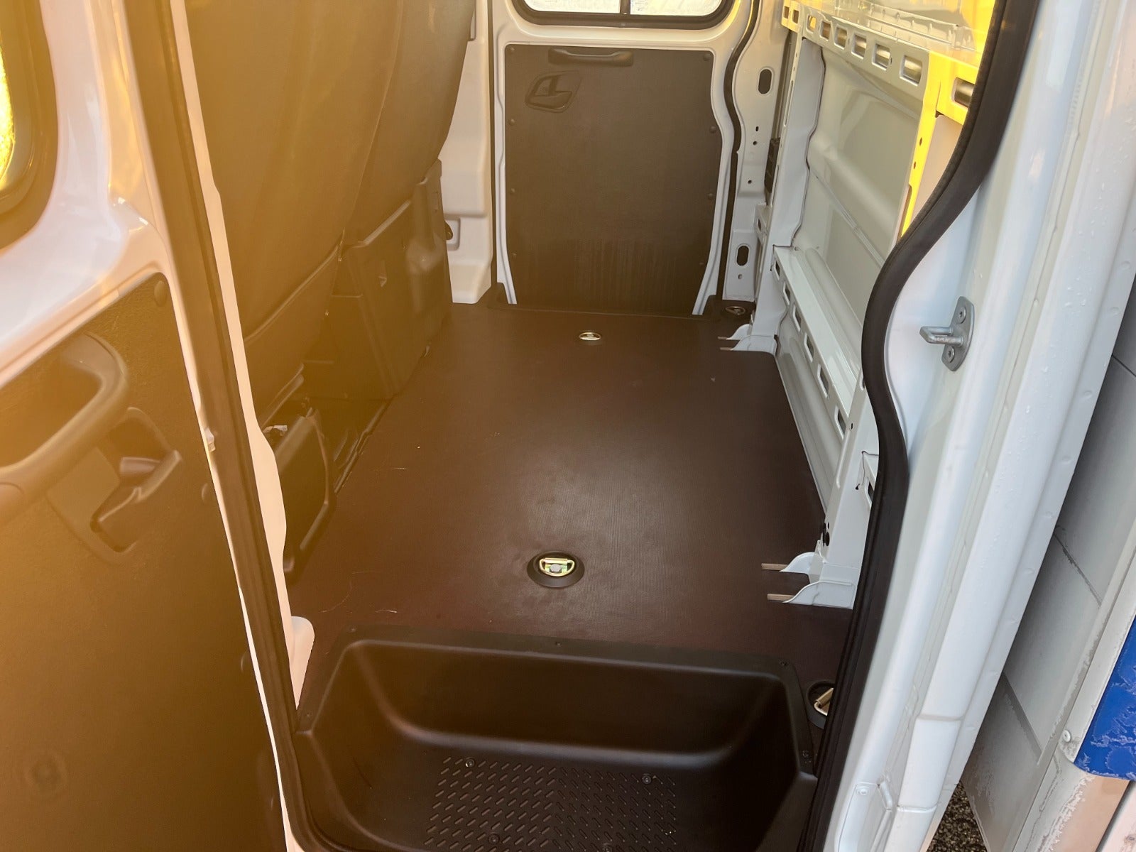 Billede af Iveco Daily 3,0 35C18 4100mm Db.Kab AG8