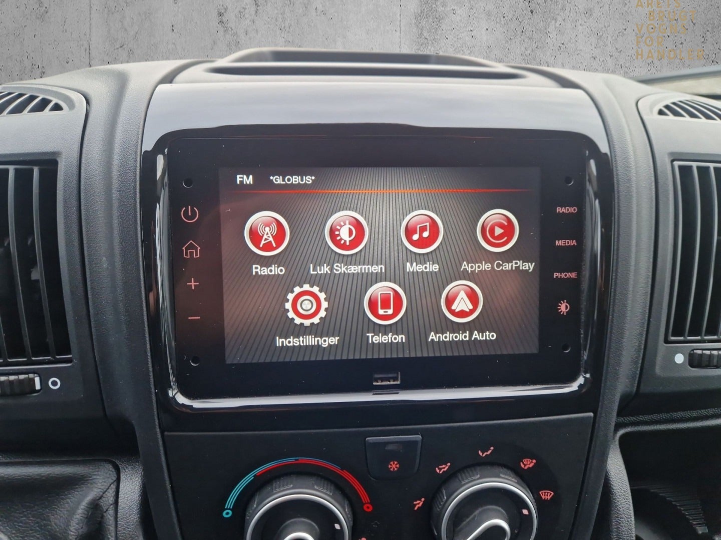 Billede af Citroën Jumper 33 2,2 BlueHDi 140 L3H2 MasterLine